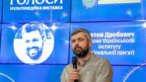 У Києві відбулося публічне інтерв’ю з Антоном Дробовичем для музею "Голоси Мирних"
