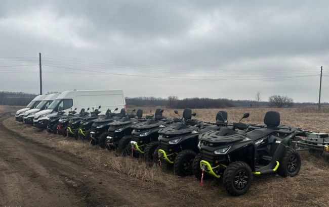 "Стальной фронт" Ахметова передал 157-й бригаде транспорт и оборудование