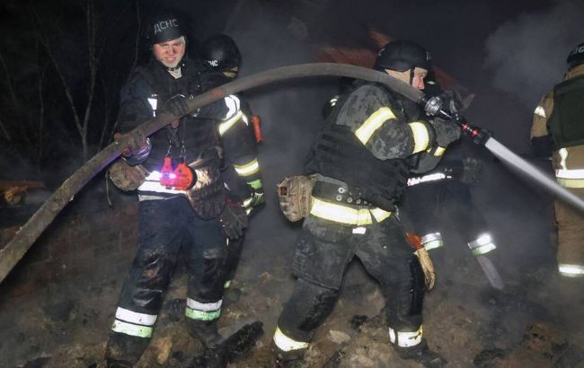 РФ дронами атакувала Дніпропетровщину: пошкоджено інфраструктуру та багатоповерхівки (фото)