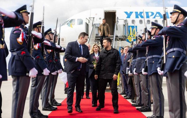 Зеленский прибыл в Чехию с визитом