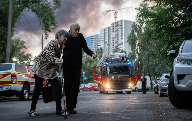 Ночной обстрел Киева: в городе более 20 локаций с повреждениями, десятки раненых