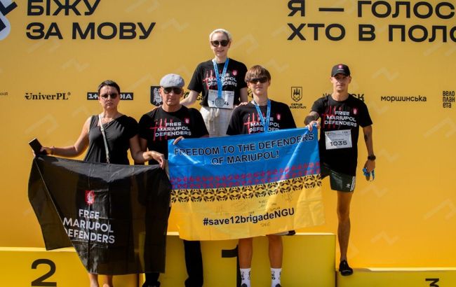 Оборонці Маріуполя долучилися до забігу "Біжу за мову" на підтримку військовополонених