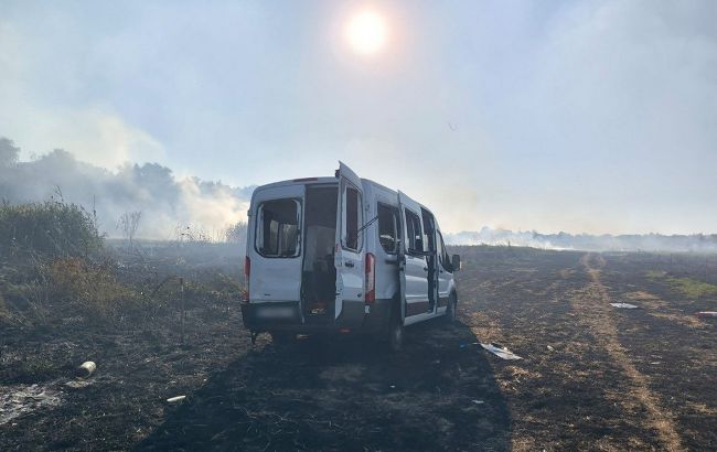 Ударили по гуманитарной миссии по разминированию, есть жертвы: детали обстрела Чернигова