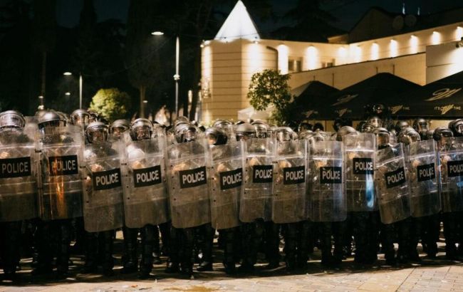 "Вражаюча перемога" та сутички із силовиками: що відбувається в Грузії після виборів