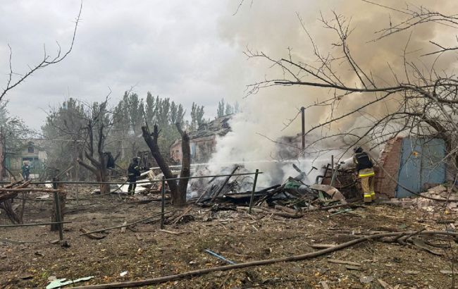 Враг сбросил авиабомбы на Славянск: разрушительные последствия показали на фото