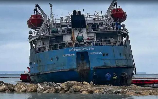 Черное море под угрозой из-за танкеров РФ: Кремль игнорирует возможную экокатастрофу