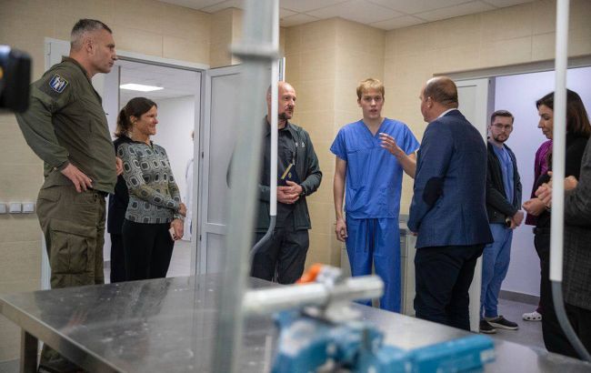 Кличко розповів, де в Києві поранені військові та цивільні можуть отримати сучасні протези