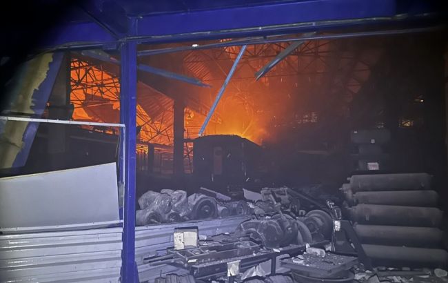 Россия ударила по железной дороге в Днепре и на Харьковщине: есть пострадавшие и большие разрушения