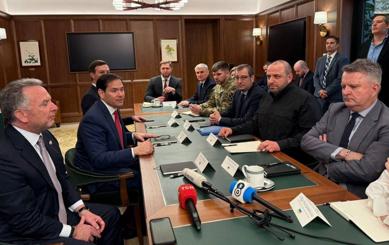 Питання територій “у глухому куті”. Україна не бажає віддавати Донбас Росії, – ЗМІ