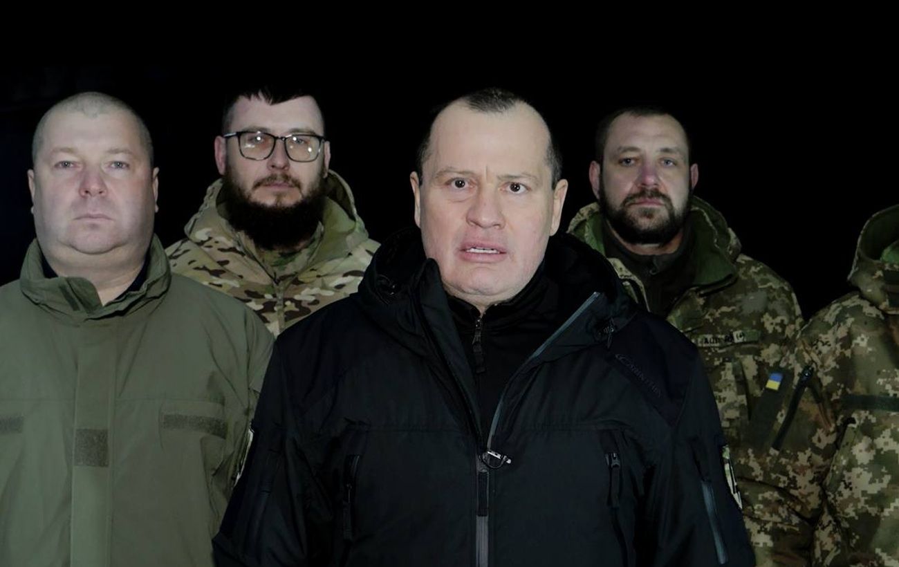 "Українська команда" передала 44 ОМБр зарядні станції для безперебійної роботи техніки, - Палатний