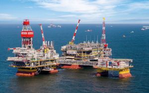 Україна вперше зупинила роботу російської нафтової платформи у Каспії, - джерела