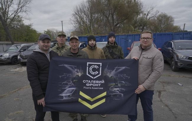 "Сталевий фронт" Ахметова забезпечив 157-му бригаду мобільними Starlink та комплектуючими для БПЛА