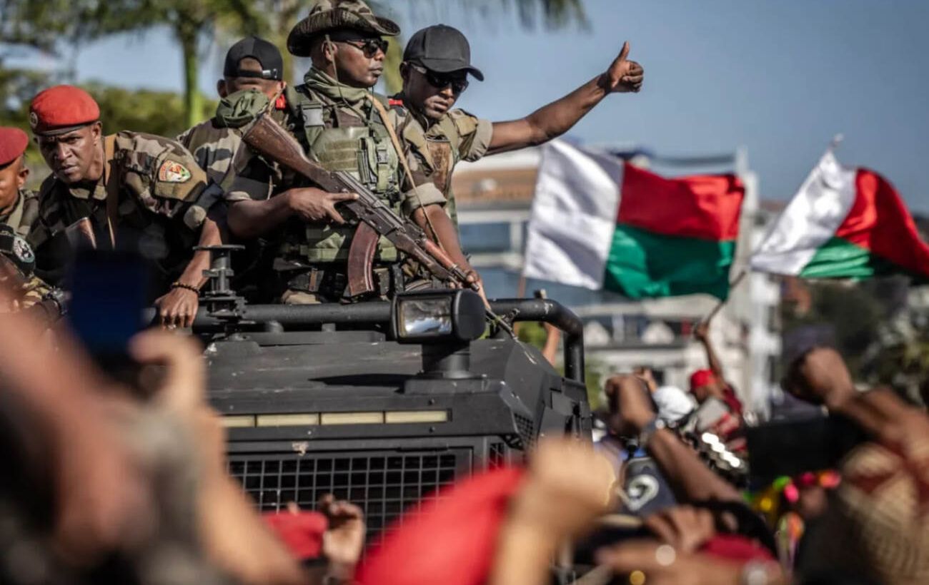 Росія передала зброю військовому уряду Мадагаскару після перевороту, - Bloomberg