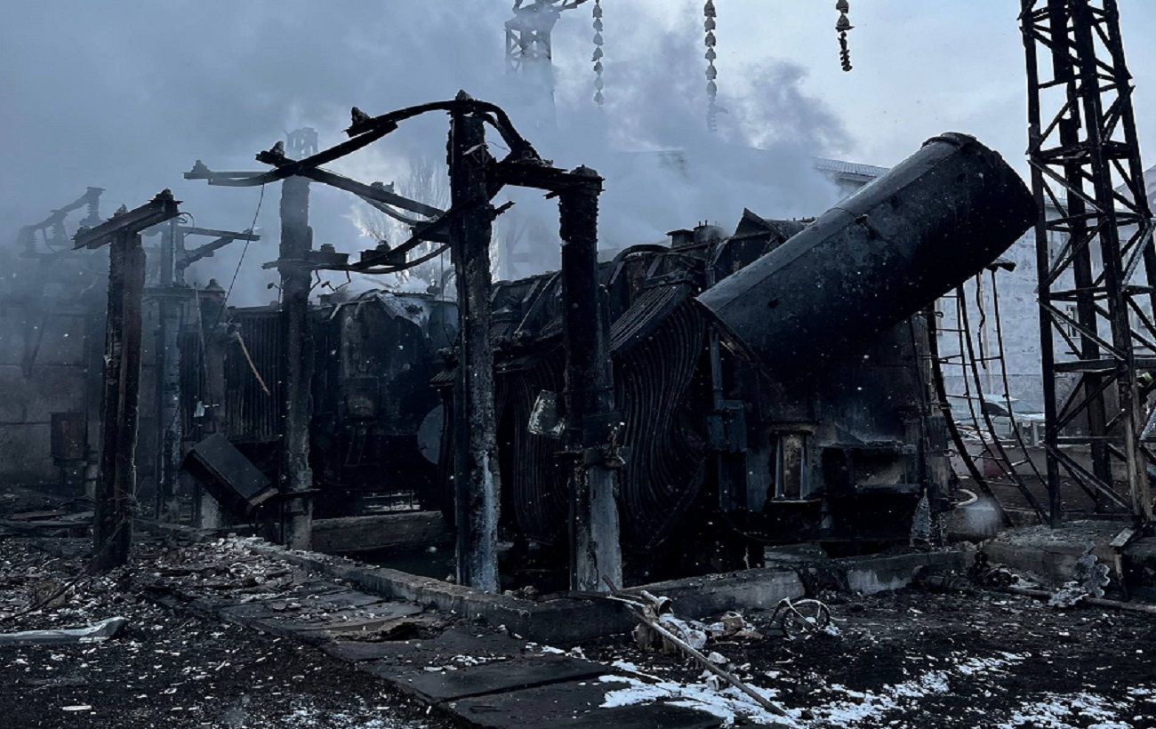 В Одесі атакою сильно понівечений енергооб'єкт (фото)
