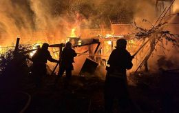 Под ударом оказались гипермаркет, больница и дома: все о ночной атаке от Харькова до Одесской области