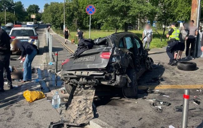 Водій, який влетів в людей на переході в Києві, мав майже 40 порушень ПДР