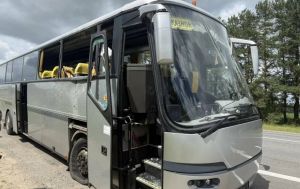 Омбудсмен зв'язався з Білоруссю після звинувачень в ударі по автобусу з дітьми