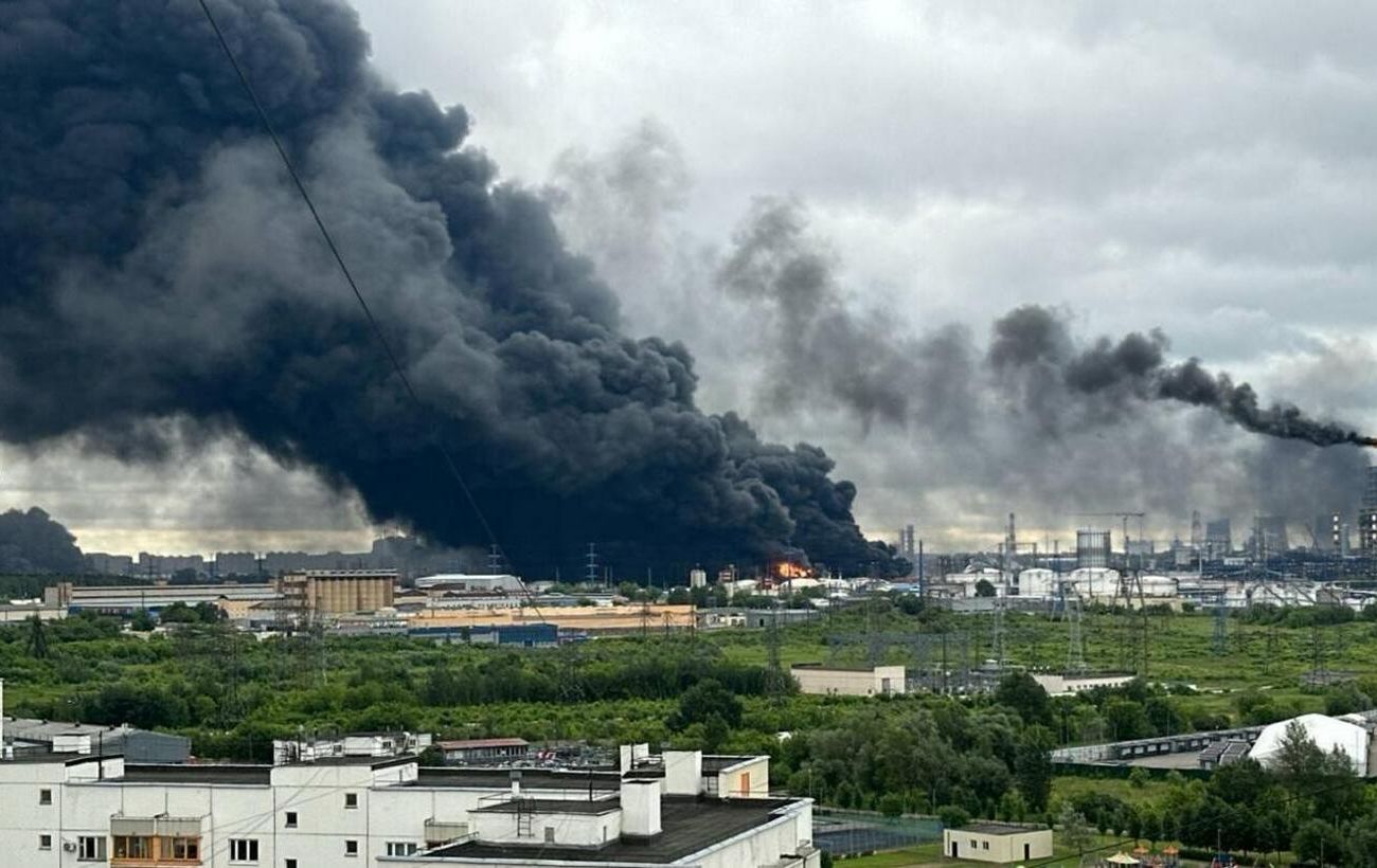 Дрони "закрили" Московський НПЗ щонайменше до 2027 року, - Reuters