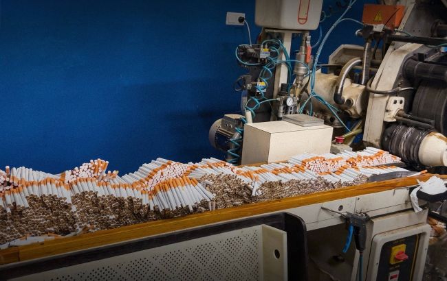 "Тихих місць" більше не буде: БЕБ ліквідувало нелегальні тютюнові фабрики у Харкові та Львові