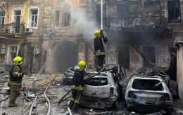 Одеса без світла, у Харкові "приліт" в будинок, а в Павлограді - в ТЦ: всі наслідки атак РФ