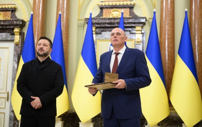 Зеленський відзначив директора Придніпровської ТЕС ДТЕК нагородою "Національна легенда України"