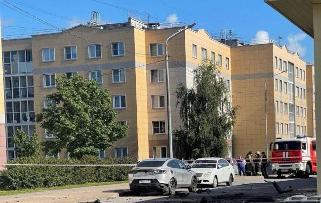 В Петербурге взорвали авто подполковника РФ, - росСМИ