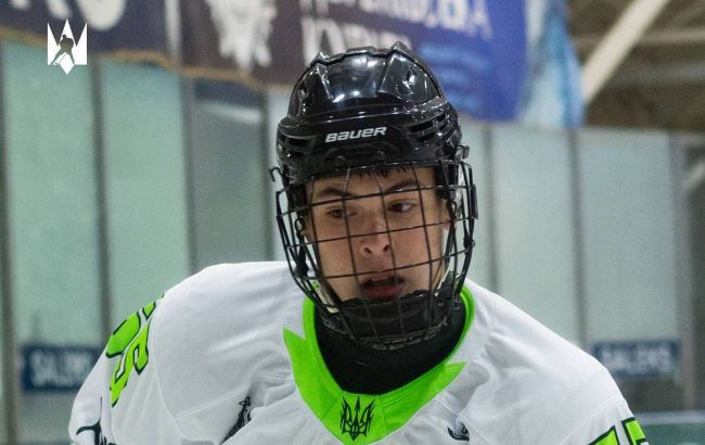 Находится в операционной: хоккеист юниорской сборной Украины получил ранения при обстреле Киева