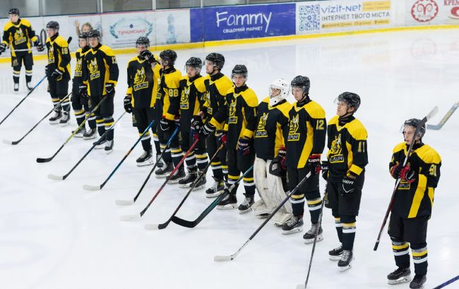 Десять шайб і драматична розв'язка: "Шершні" вперше програли в чемпіонаті України з хокею