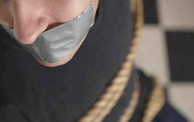 В Мариуполе милиция освободила похищенного сотрудника юстиции