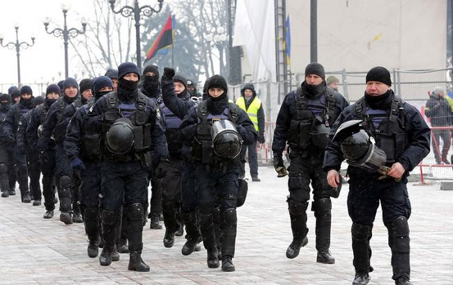 На мітингу під Радою чергує майже 4 тис. правоохоронців