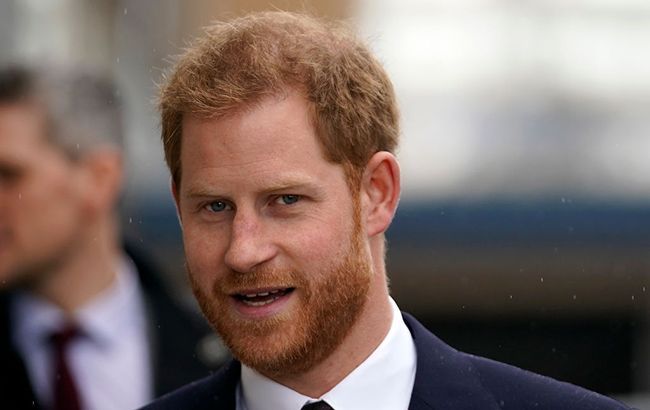 Что он себе позволяет? Принц Гарри начал срывать злость на сотрудниках