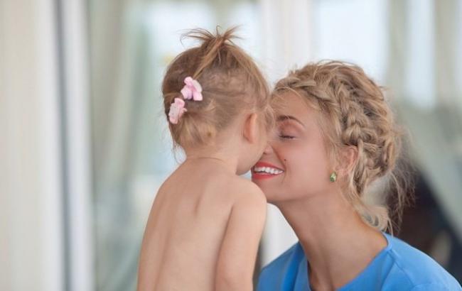 Кристина Асмус впервые показала дочь от Харламова