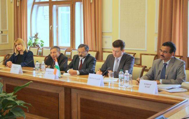 Бізнесмени Індії хочуть інвестувати в альтернативну енергетику України