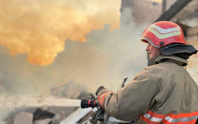 Россияне ночью атаковали три района Днепропетровской области: в ОВА рассказали о последствиях