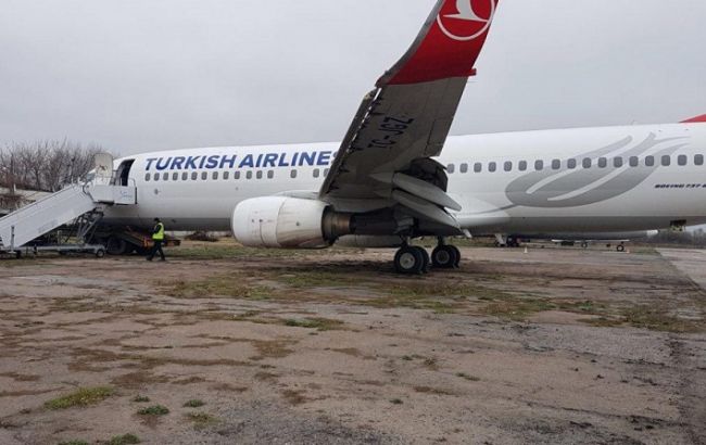 Turkish Airlines прекратила полеты в Одессу после аварии