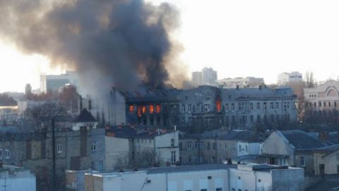 Пожар в колледже в Одессе: исчезли пять человек