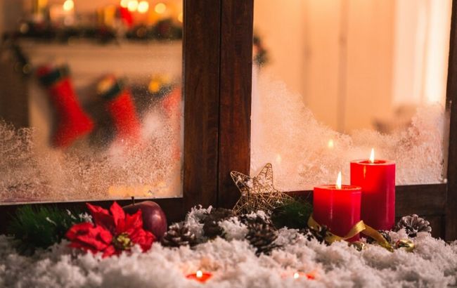 Как празднично украсить окна к Рождеству: простые идеи с волшебным результатом