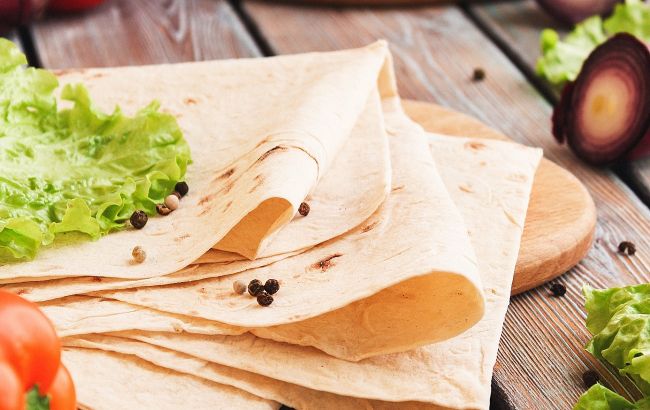 Тонкий вірменський лаваш на сковороді: після цього ви більше не купите магазинний