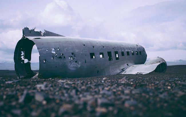 У Перу літак врізався в поліцейський відділок