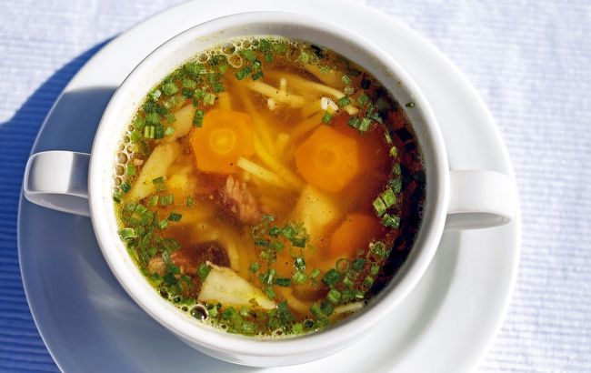 "Це форма приготування їжі": педіатр пояснила, чи потрібно обов'язково давати суп дитині