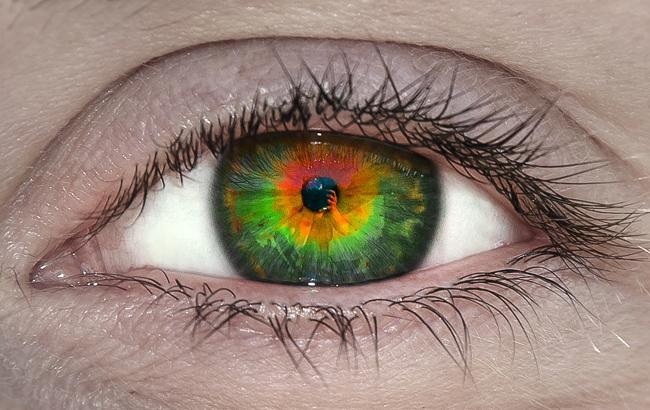 Іридодіагностика: Супрун розвіяла міф про сумнівне обстеження