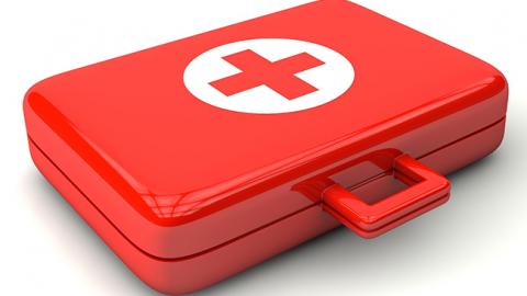 Цинічний випадок: медика, який надав допомогу потерпілому, нахабно обікрали