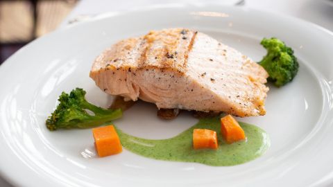 Врачи назвали самую полезную рыбу