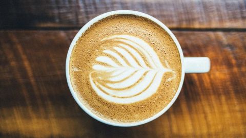 Почему нельзя пить кофе на голодный желудок: может привести даже к онкологии