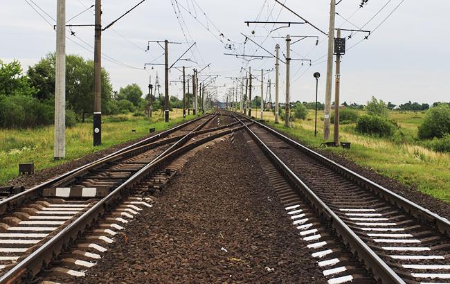 Фото: железнодорожные пути (pixabay.com/Pavlofox)