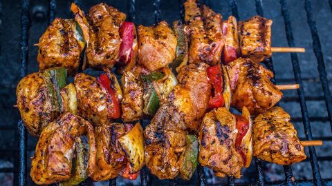 Кулінар поділилася рецептом ідеального домашнього соусу до шашлику