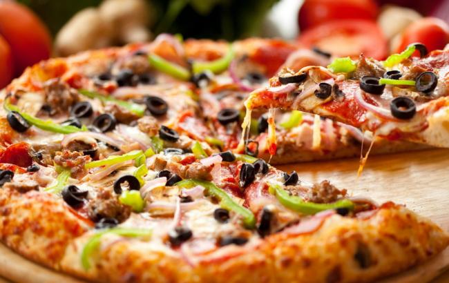 Піца в Італії і у всьому світі