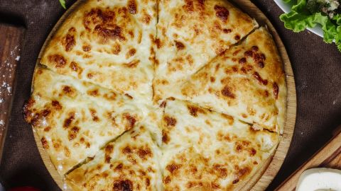 Готовим "ленивые" хачапури на завтрак: 15 минут и блюдо уже на тарелке