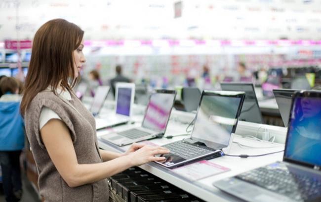 Рынок ПК в Украине за III квартал замедлил падение до 34,5%