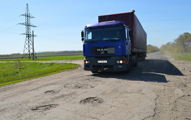 В Харьковской области с 10 мая из-за жары ограничат движение грузовиков